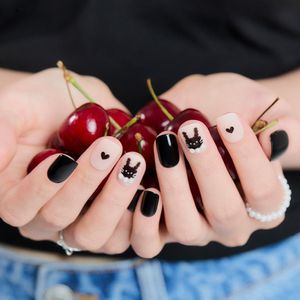 데싱디바 매직프레스 리치 래빗 (레귤러 라운드) 네일팁