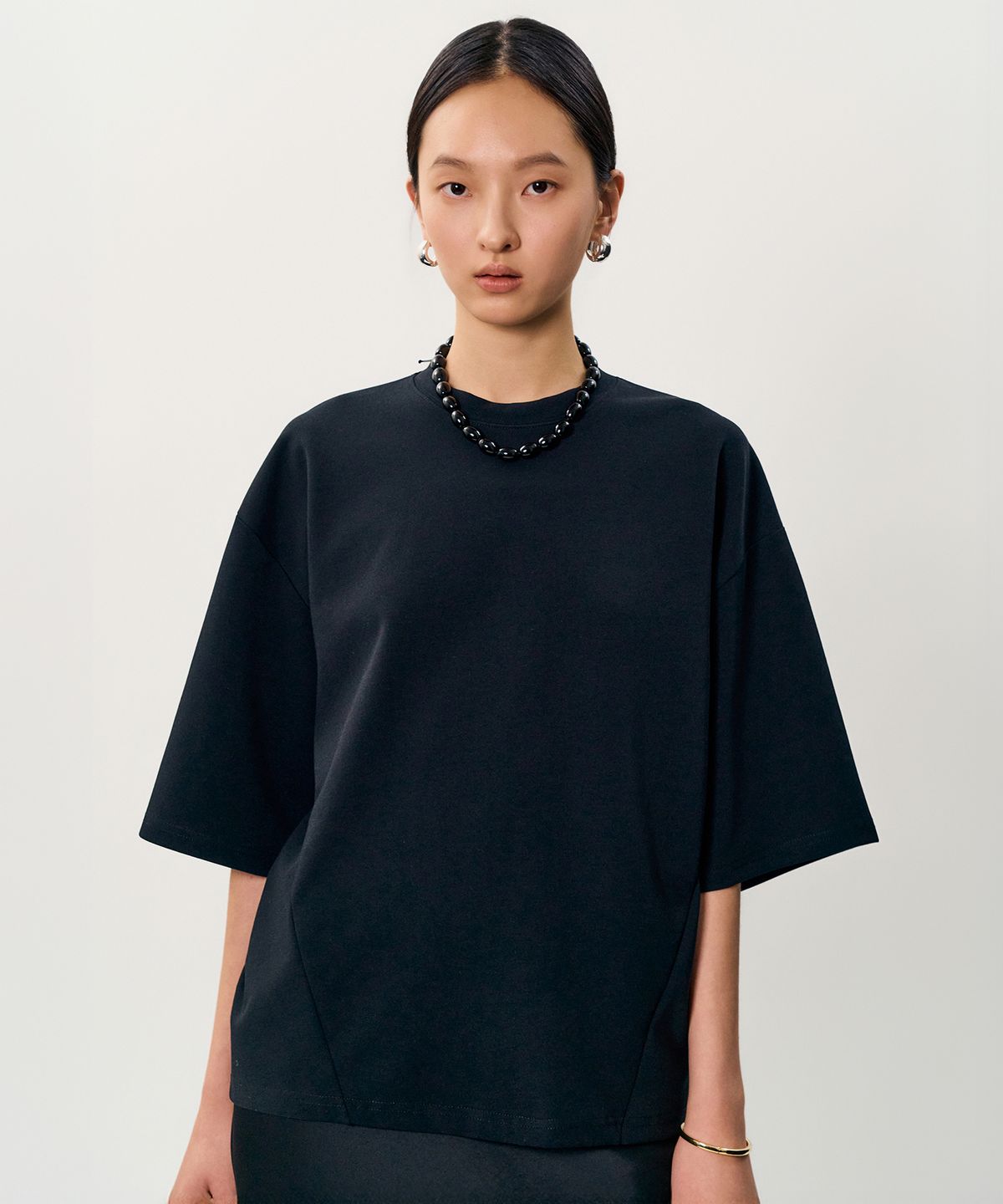 메이버유(MAYVERU) Amid T-shirt _ Black