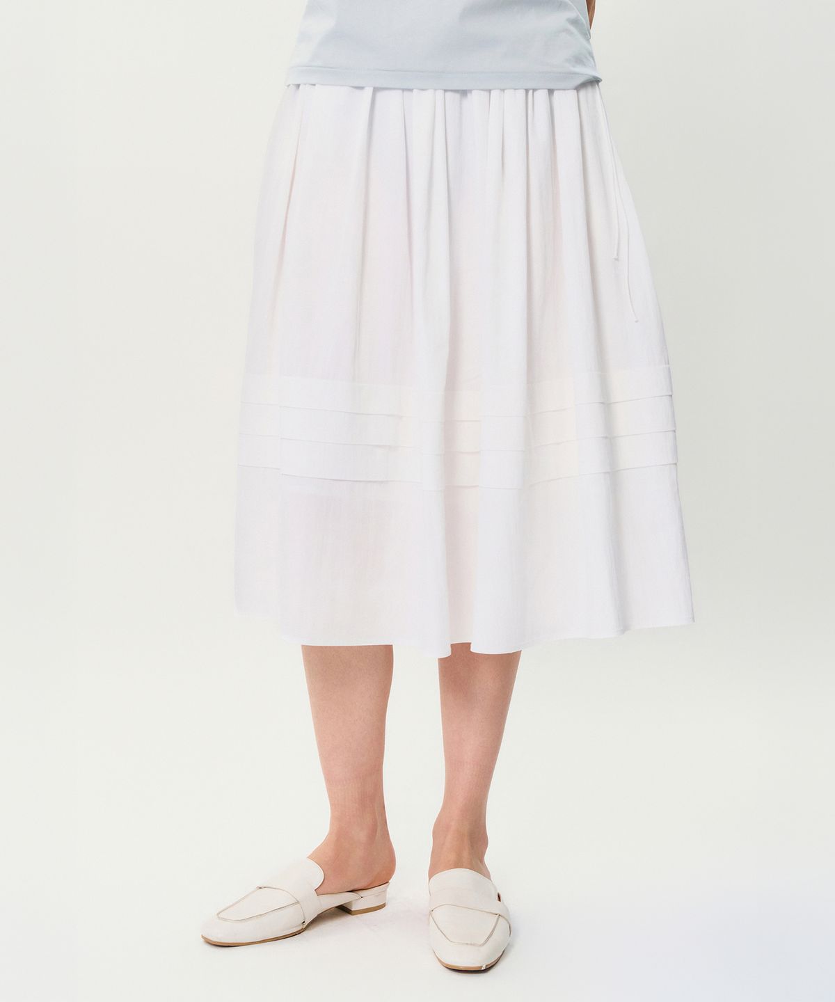 메이버유(MAYVERU) Osis flare skrit _ Ivory