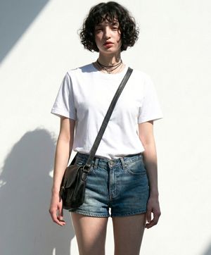 스탠다드핏 프리미엄 쿨코튼 무지 반팔티셔츠 화이트