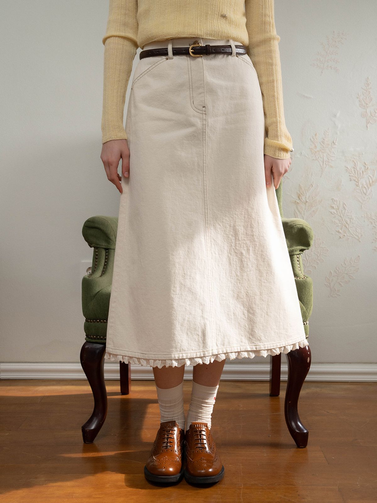 뮈뮈에르(MUEMUER) Lace Trimming Long Skirt MU2611SK102M