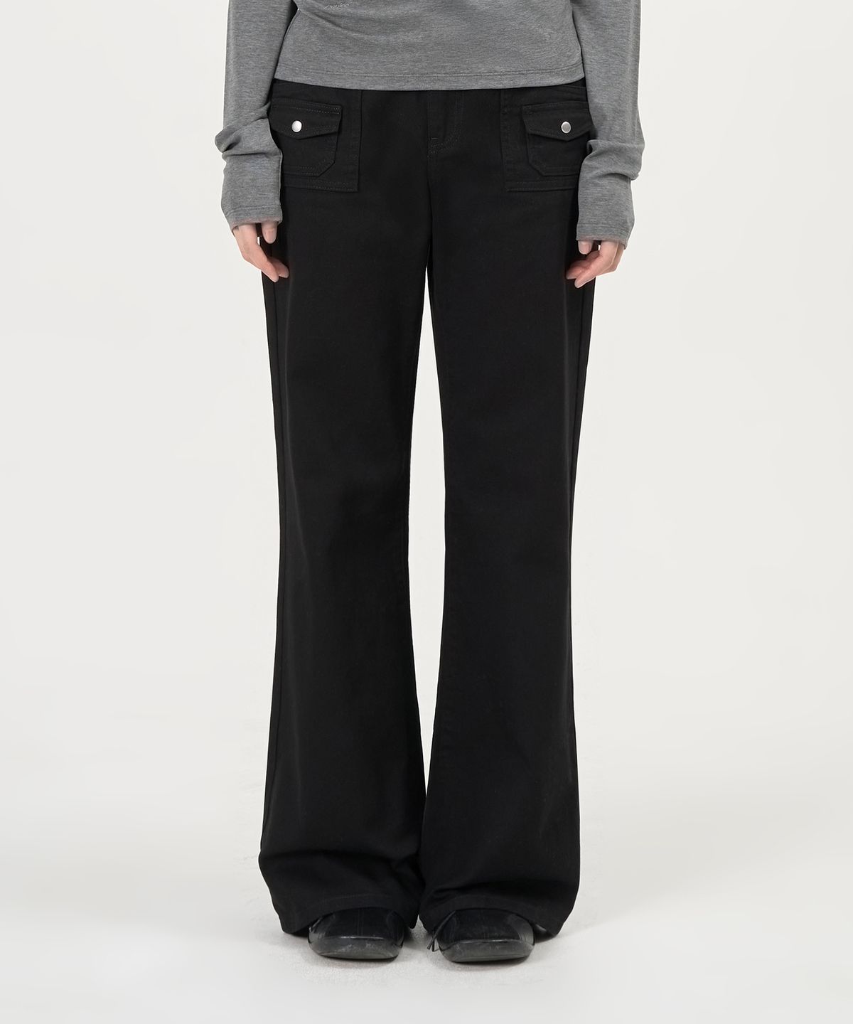 페플리(PEPLEE) Mini Pocket Boots Cut Cotton Pants (Black)