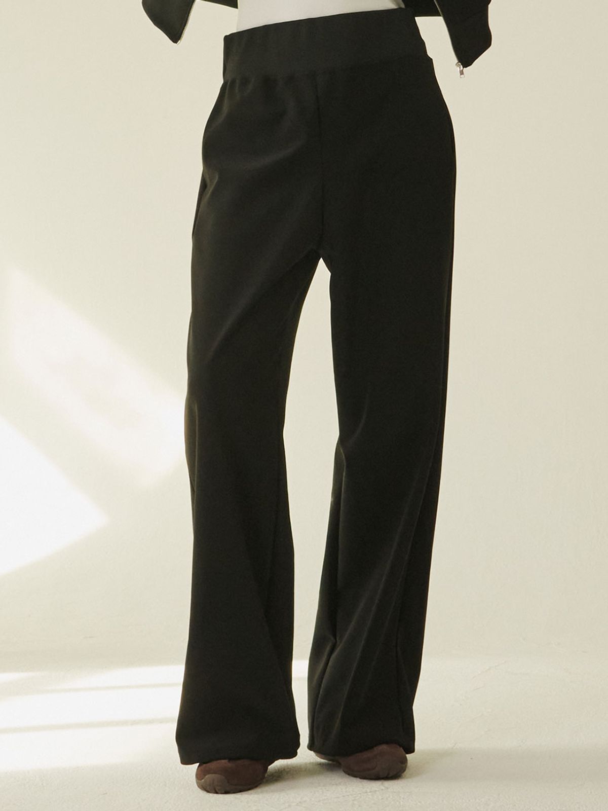 누브(NOUVE) 스트레치 져지 팬츠 - 블랙/ Stretch Jersey Pants - Black