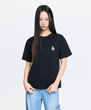 베이직 스몰 로고 세미 오버핏 반팔 티셔츠 LA (Black)