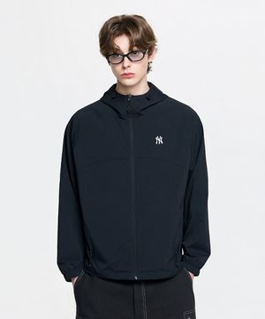고프코어 경량 커브 바람막이 NY (Black)