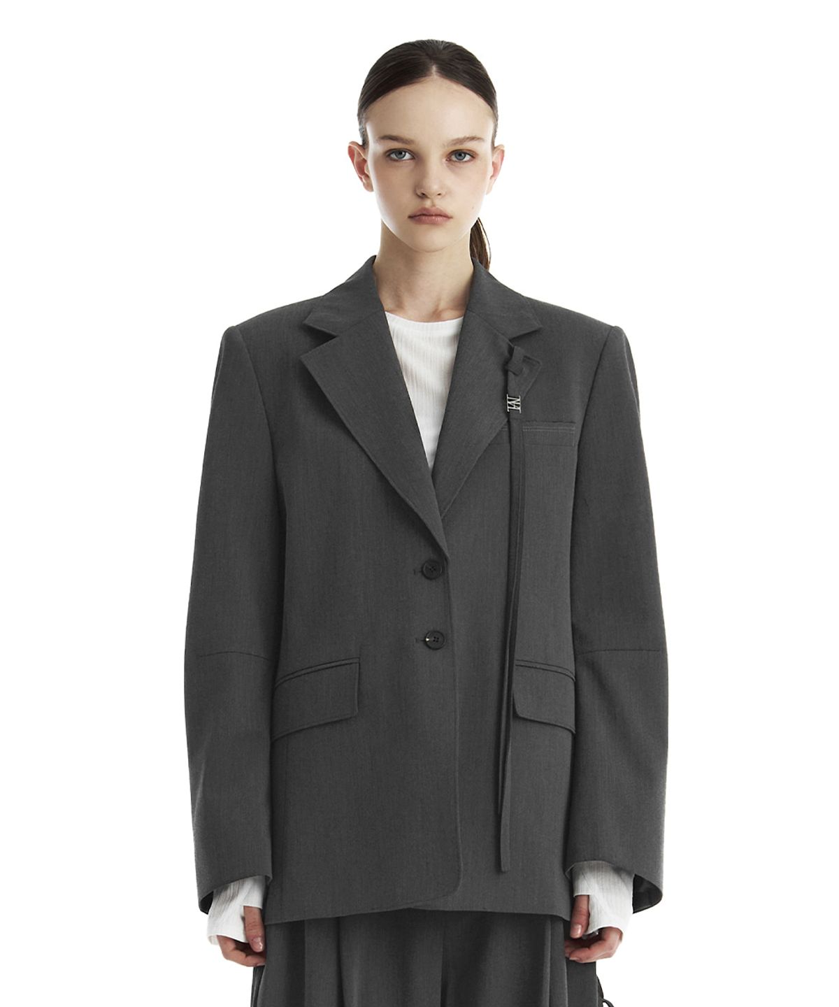트리밍버드(TREEMINGBIRD) Strap Regular-Fit Set-Up Jacket [ Charcoal ]