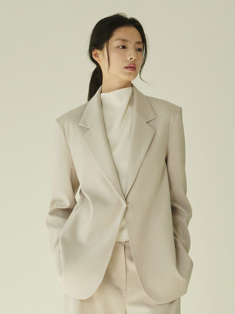 테일러드 오버핏 자켓 - 애쉬베이지/ Tailored Over Fit Jacket - A.Beige