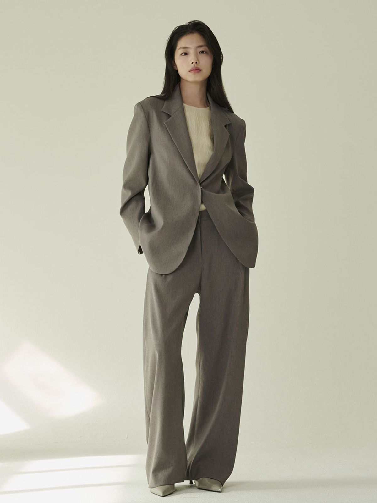 누브(NOUVE) 테일러드 오버핏 자켓 셋업 - 다크 그레이 / Tailored Over Fit Jacket Set - D.Gray