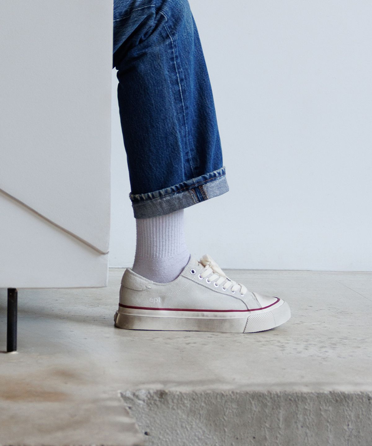 이피티(EPT) DIVE VNTG (CREAM/RED)