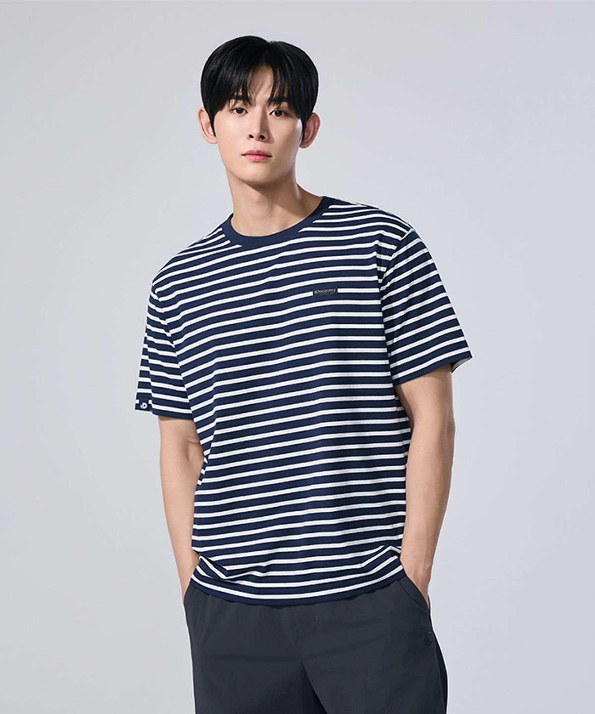디스커버리 익스페디션(DISCOVERY EXPEDITION) 남성 스트라이프 반팔티셔츠 (D/NAVY)