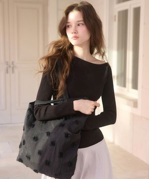 Golgi one off shoulder knit - black