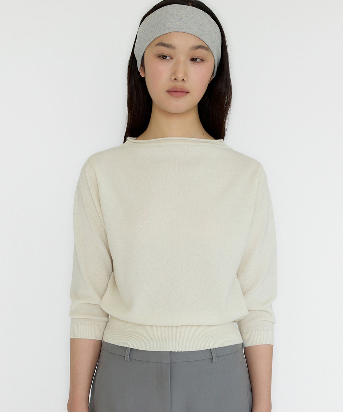 이보크에라(EVOKEERA) Cashmere Blend Roll Boat Neck Volume Knit(Cream)