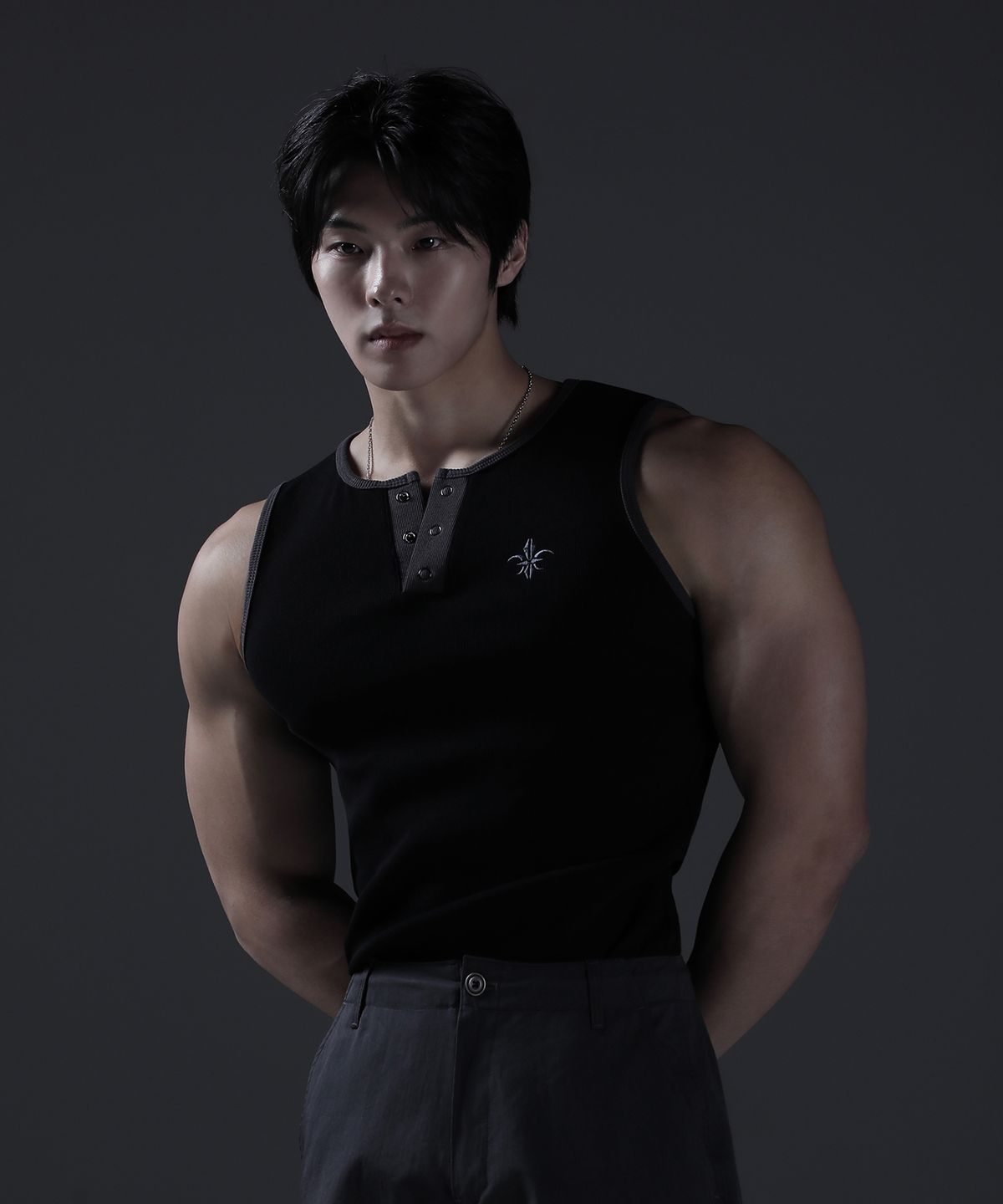 카미드(CARMID) 노블 헨리넥 투톤 슬리브리스