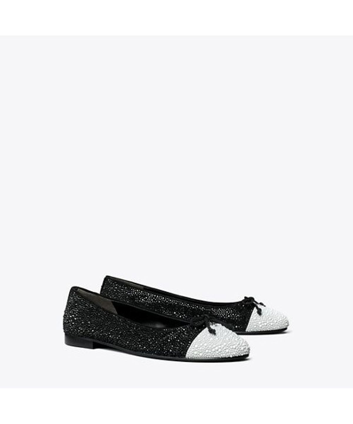 토리버치(TORYBURCH) 캡토 크리스탈 발렛 - 퍼펙트 블랙 / 옵틱 화이트