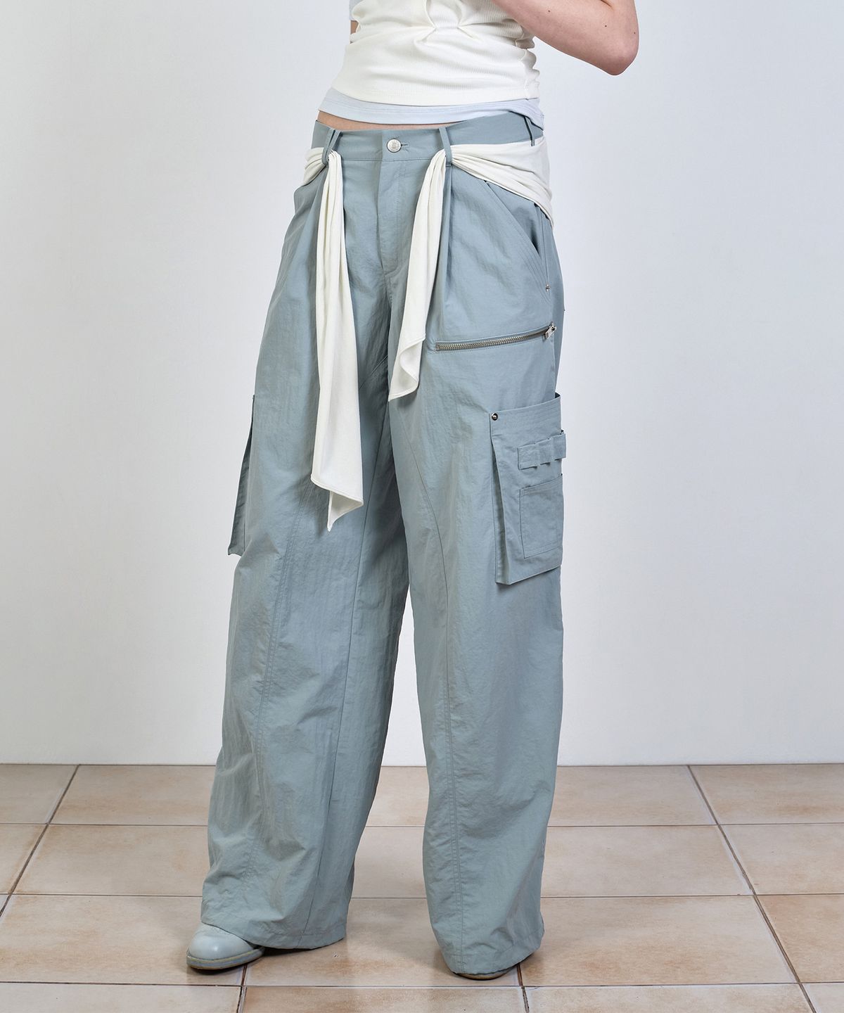 나체(NACHE) MIXED LAYERED TIE JOGGER PANTS (UNISEX) LIGHT BLUE