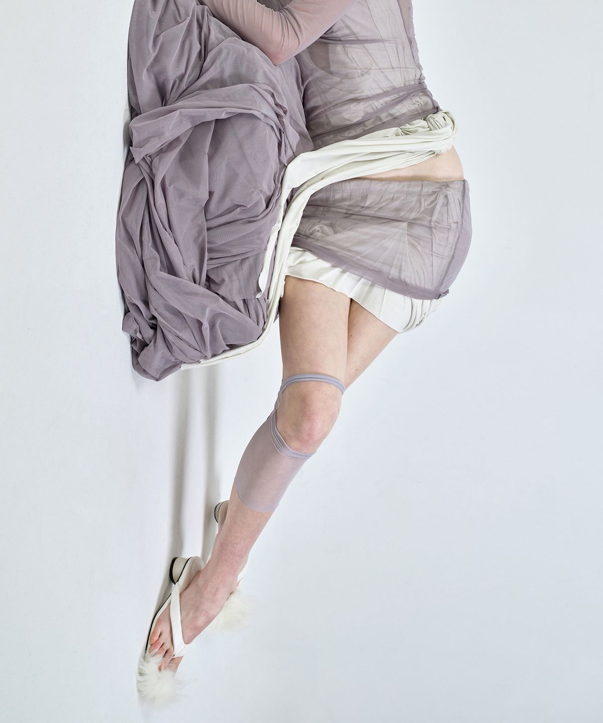 나체(NACHE) PRESSED-IN LAYERED MINI SKIRT LAVENDER