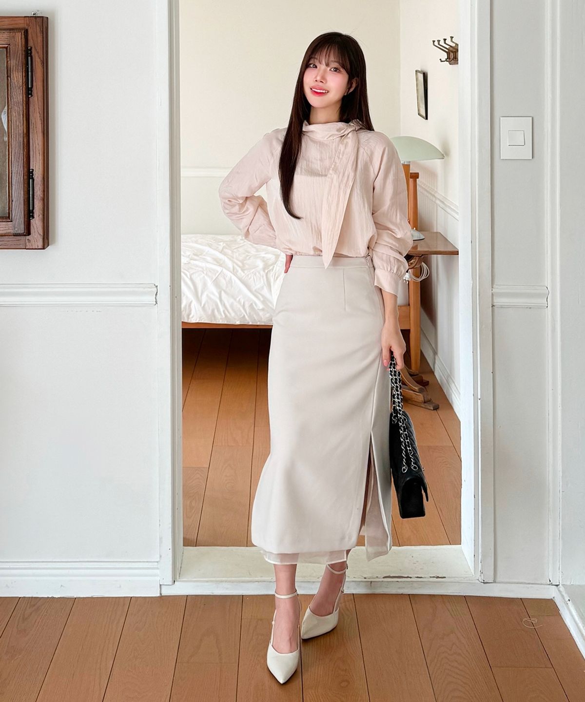 로엠(ROEM) H라인 롱 스커트_RMWHG23R13