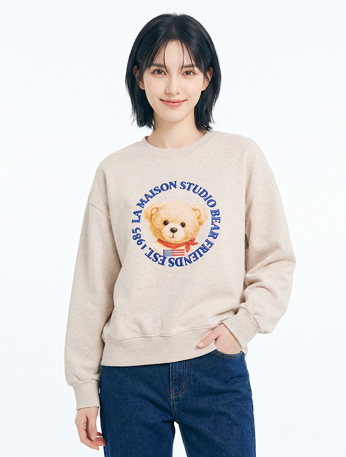 라 메종 스튜디오(LA MAISON STUDIO) BEAR FRIENDS ESSENTIAL CROP OATMEAL(FCG1TS733W)