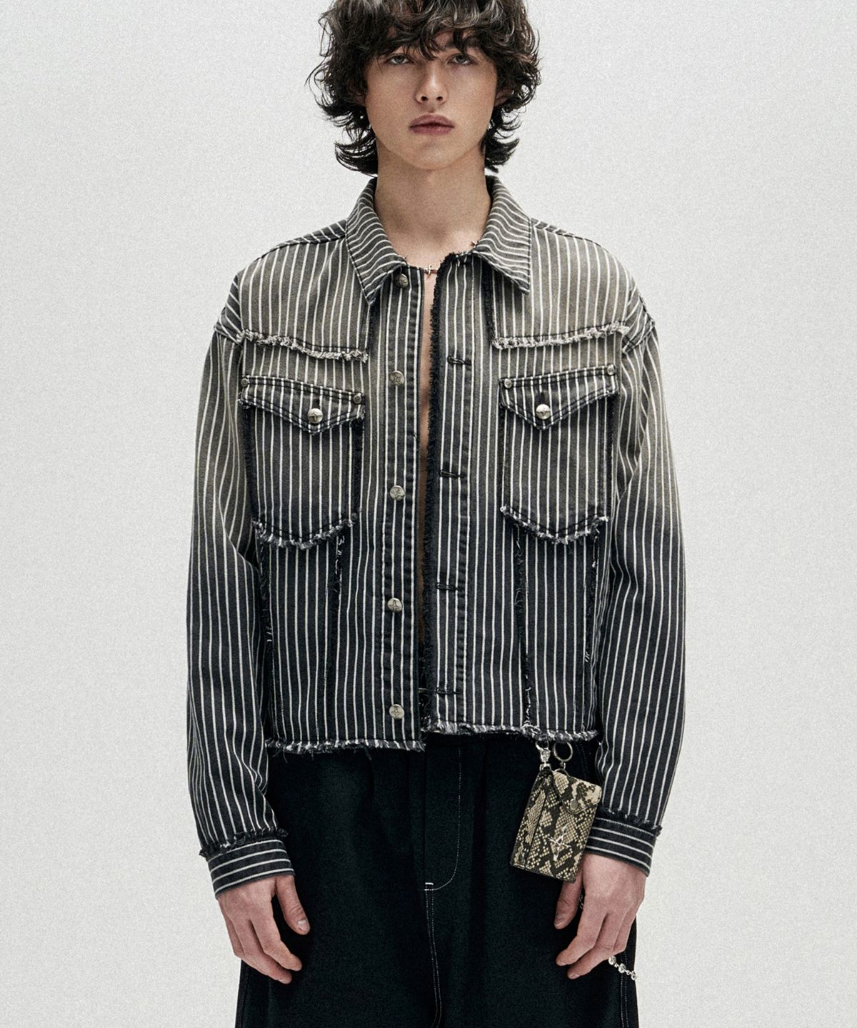 낫포너드(NOT4NERD) Dyed Stripe Raw Cut Stripe Denim Jacket - Black