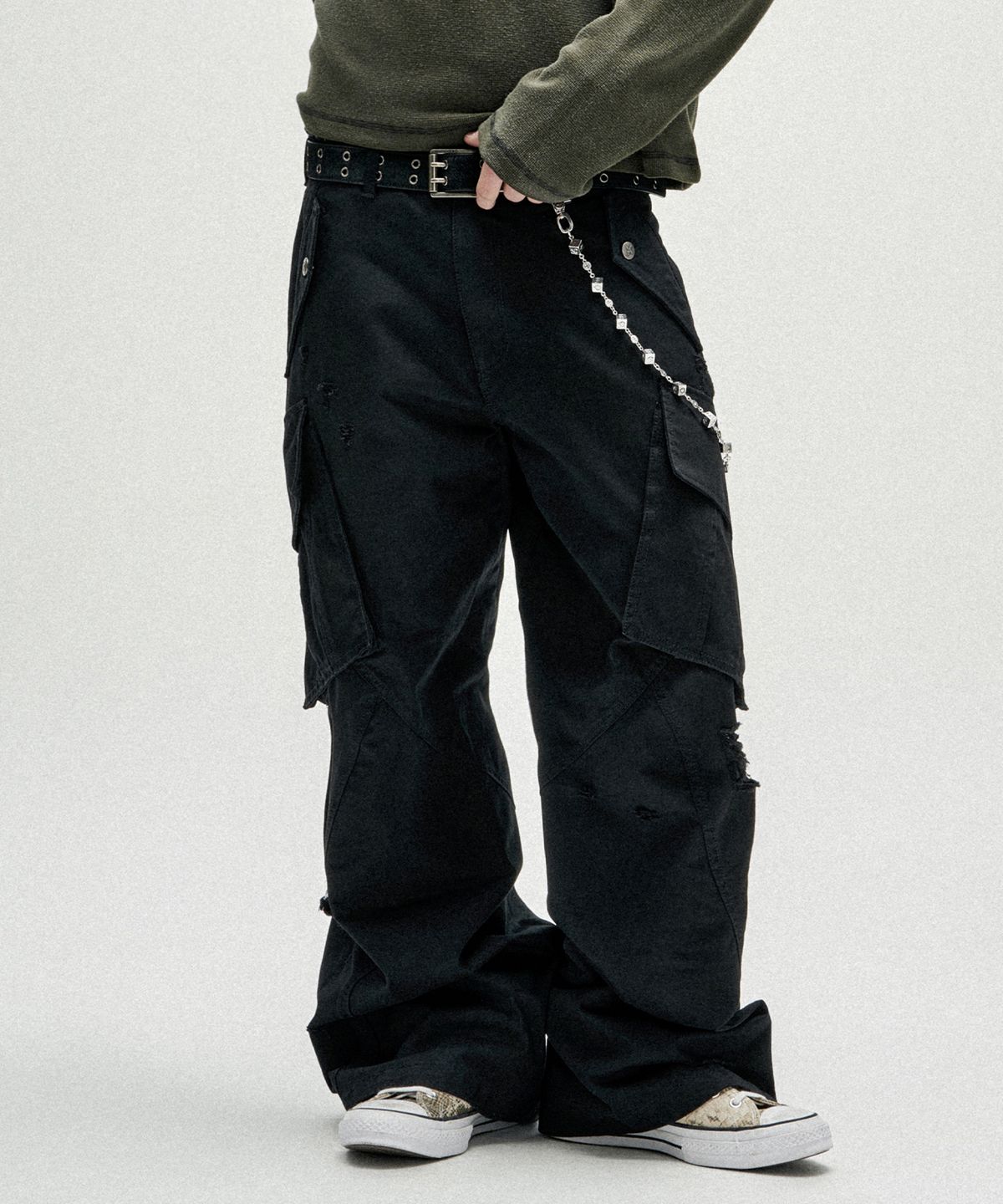 낫포너드(NOT4NERD) Distressed Incision Cargo Denim Pants - Black