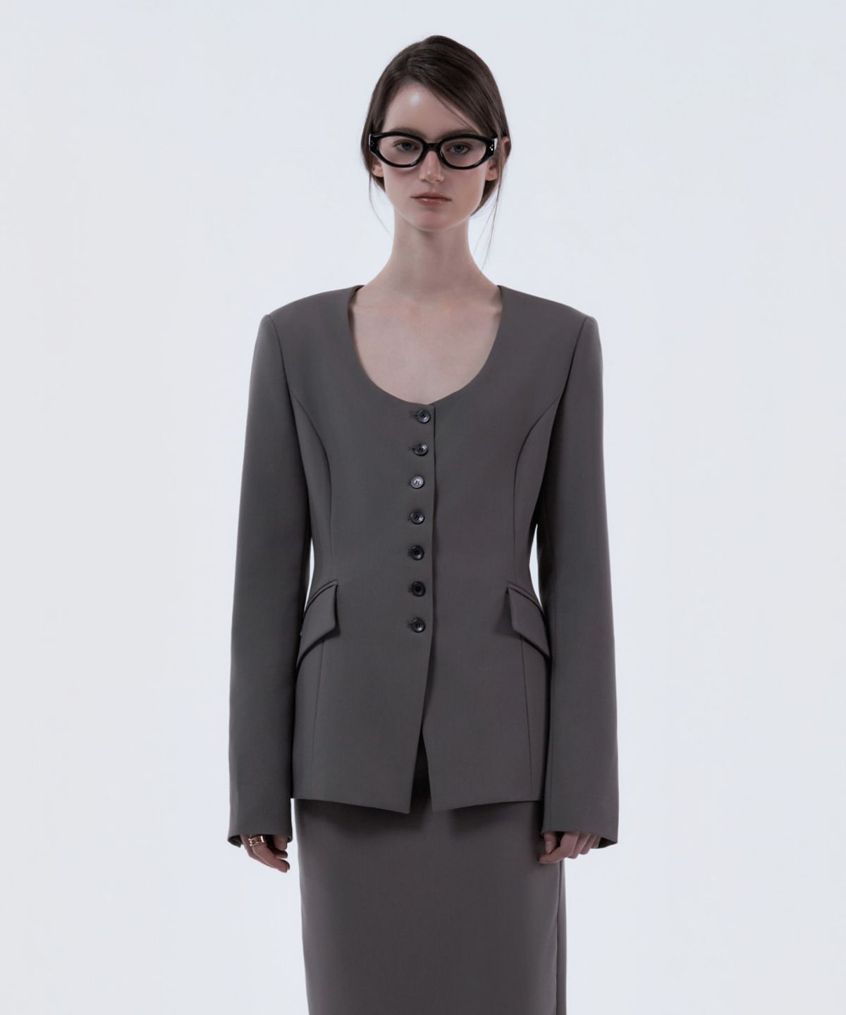 마우솔레움(MAU SOLEUM) Emma Round Neck Jacket - Ash Brown