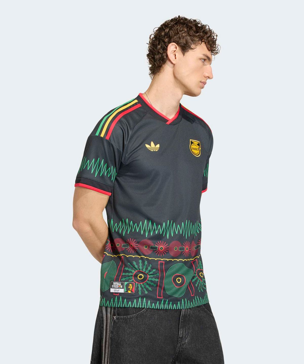 아디다스(ADIDAS) 자메이카 26 x 밥 말리 어웨이 저지 - 블랙 / KD0957