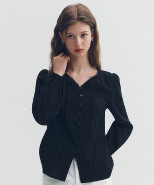 브이넥 스트랩 블라우스_RMBLG24NT1