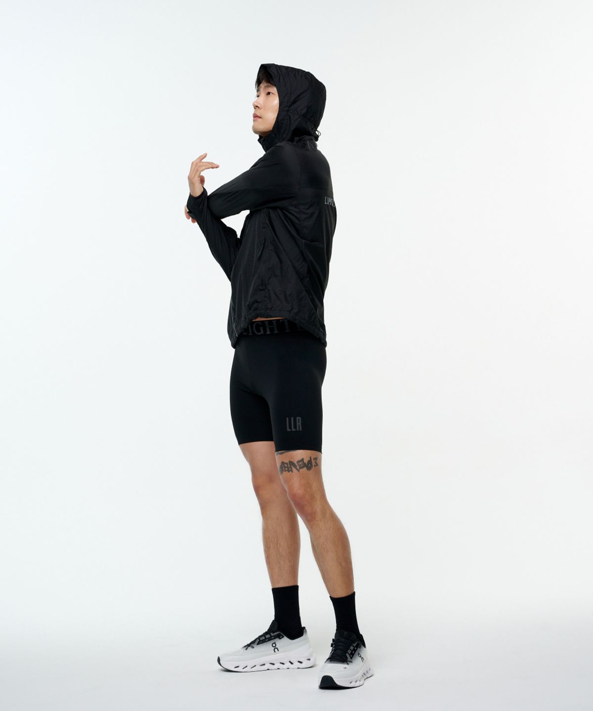 라임라잇 어패럴(LIMELIGHT APPAREL) LLR 로고 컴프레션 쇼츠 남성 (블랙/그레이)