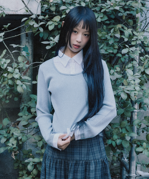 [서지수PICK] 슬림핏 셔츠 카라 라운드넥 풀오버_MIWKAG336T