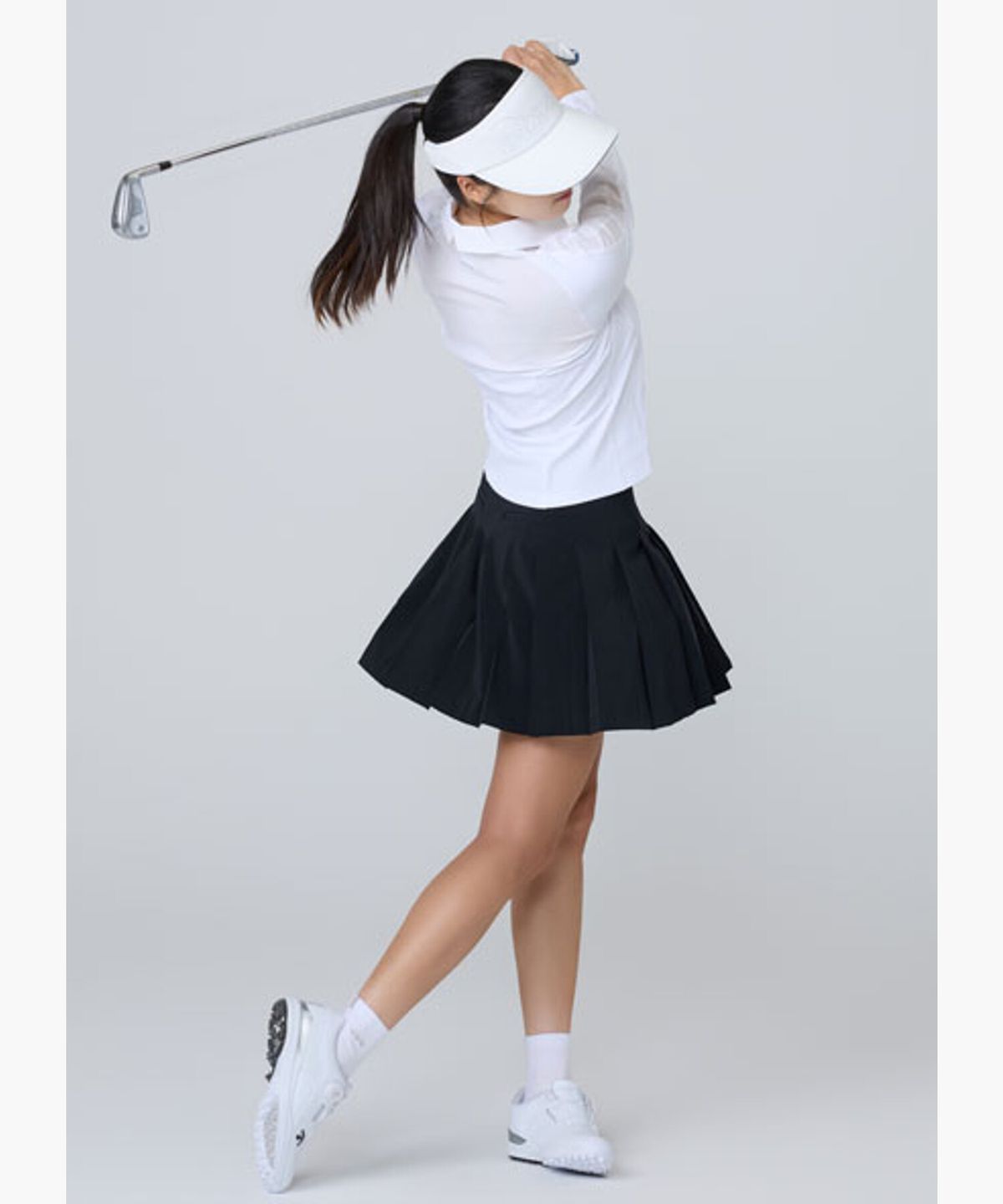 데상트 골프(DESCENTE GOLF) 여성 베이직 플리츠 스커트  DR12WFSK22