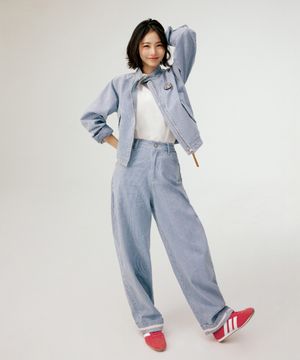 [신예은PICK] 스트라이프 데님 롤업 팬츠 라이트 블루