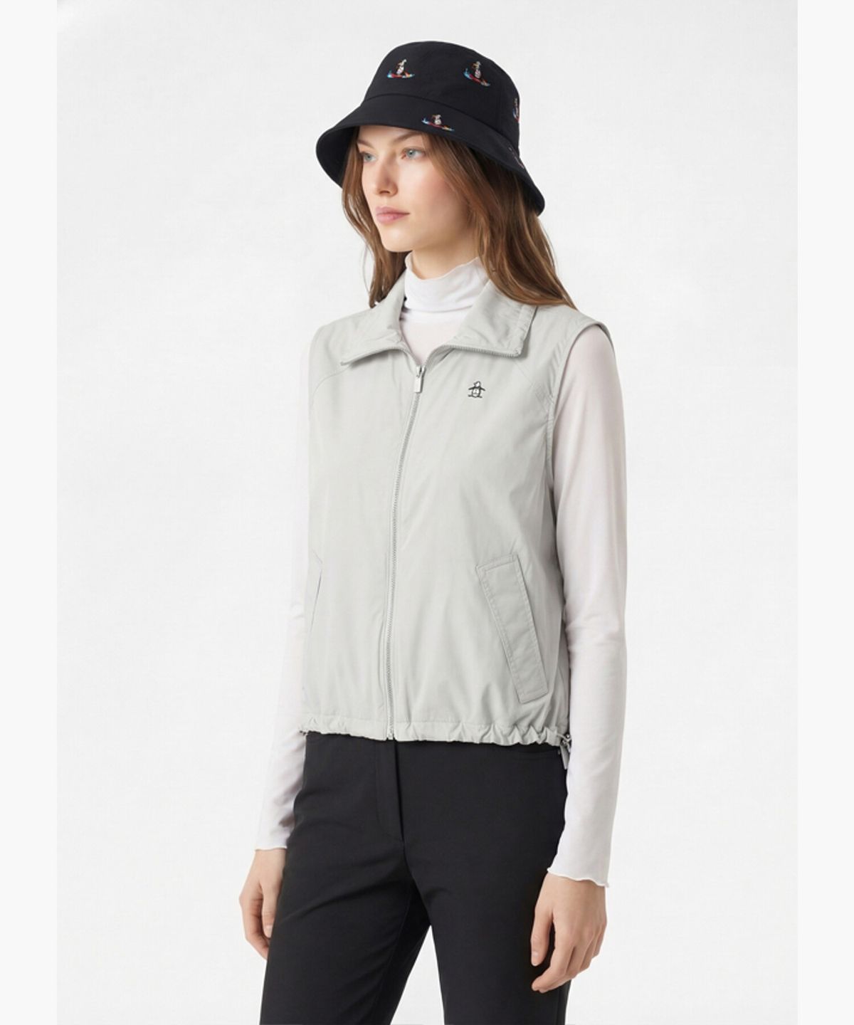 먼싱웨어(MUNSINGWEAR) 여성 경량 베스트 라이트그레이 MR122LWV32