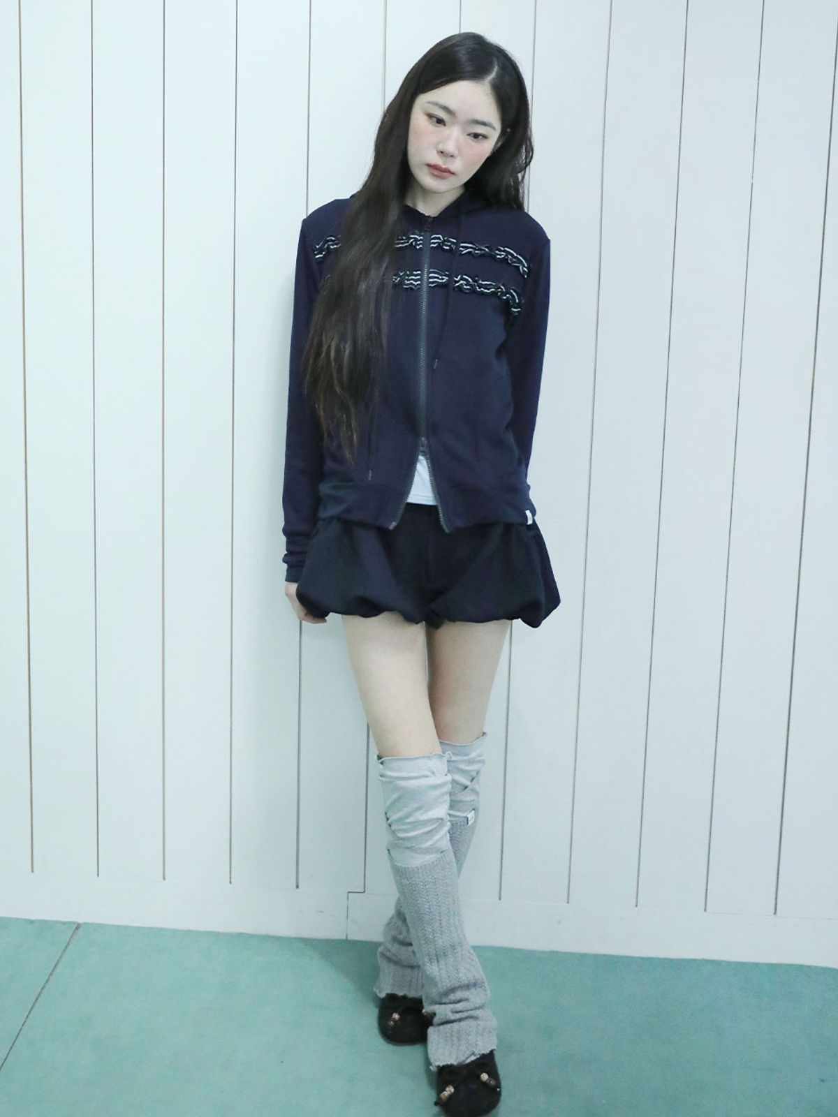 어글리쉐도우(UGLYSHADOW) 블룸 숏 팬츠(네이비)