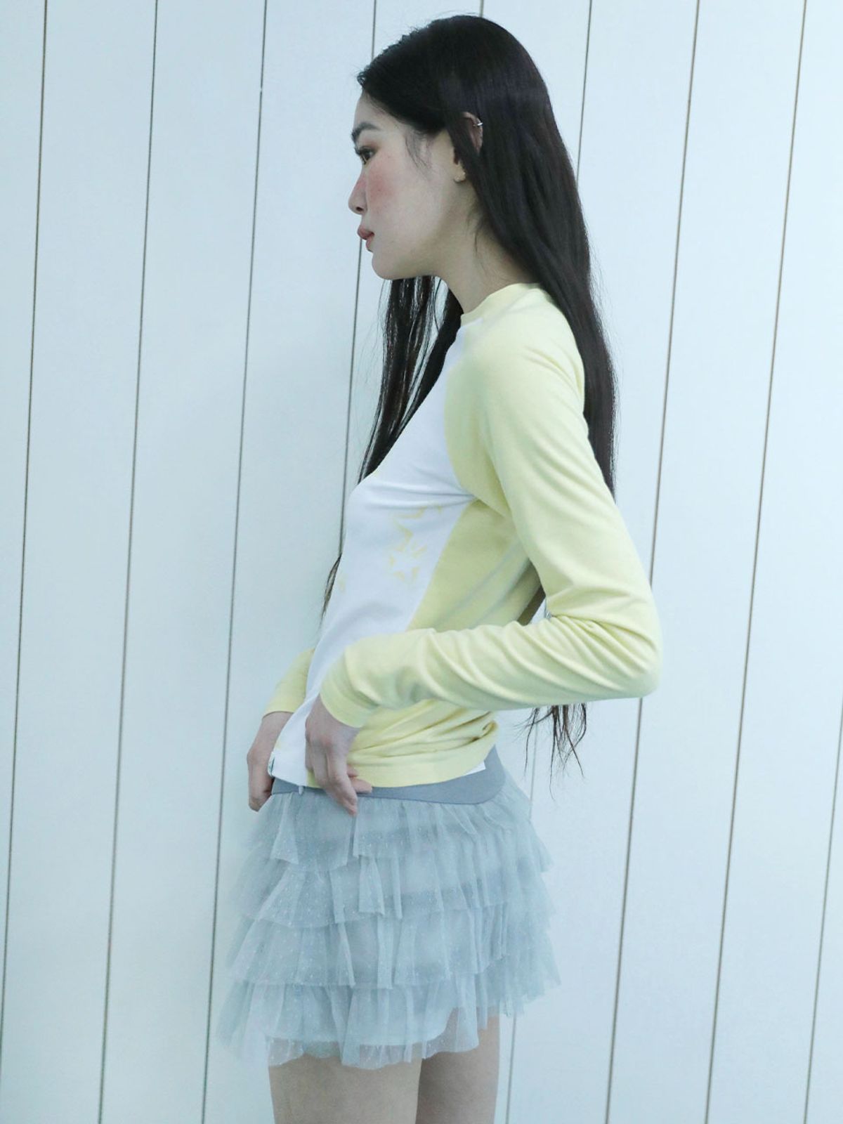 어글리쉐도우(UGLYSHADOW) 도트 매쉬 캉캉 스커트(그레이)