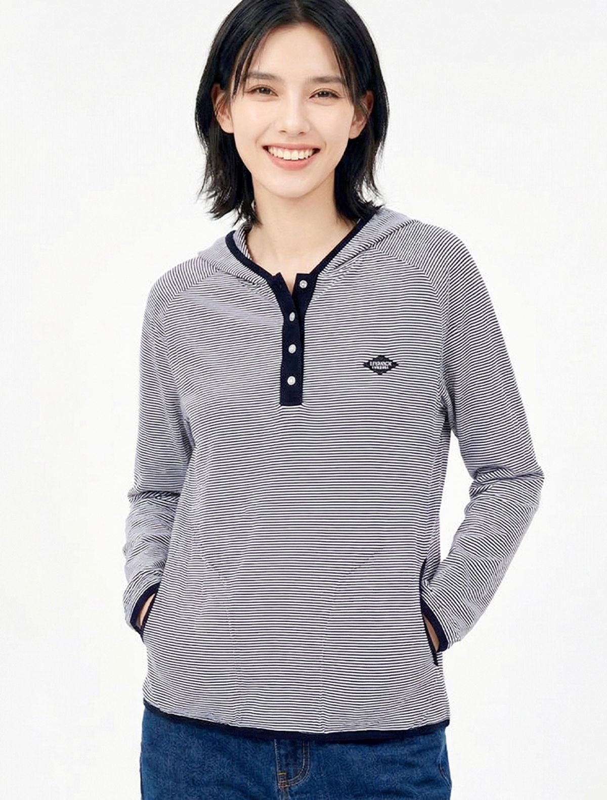 라 메종 스튜디오(LA MAISON STUDIO) MARK STRIPE HENLEY NECK LONG SLEEVE HOODIE WHITE(FCG1TS687M)