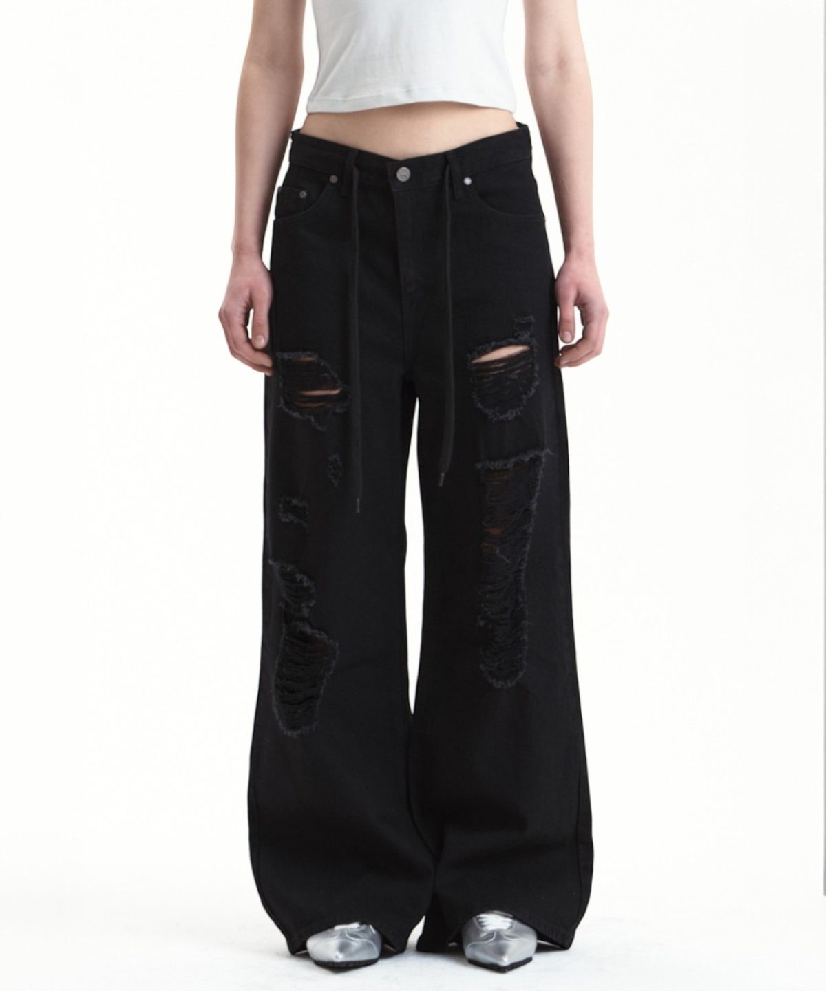 시너진(SYNERJYN) DRAWSTRING DISTRESSED DENIM PANTS BLACK