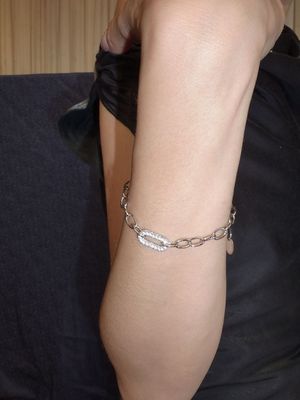 U BRACELET