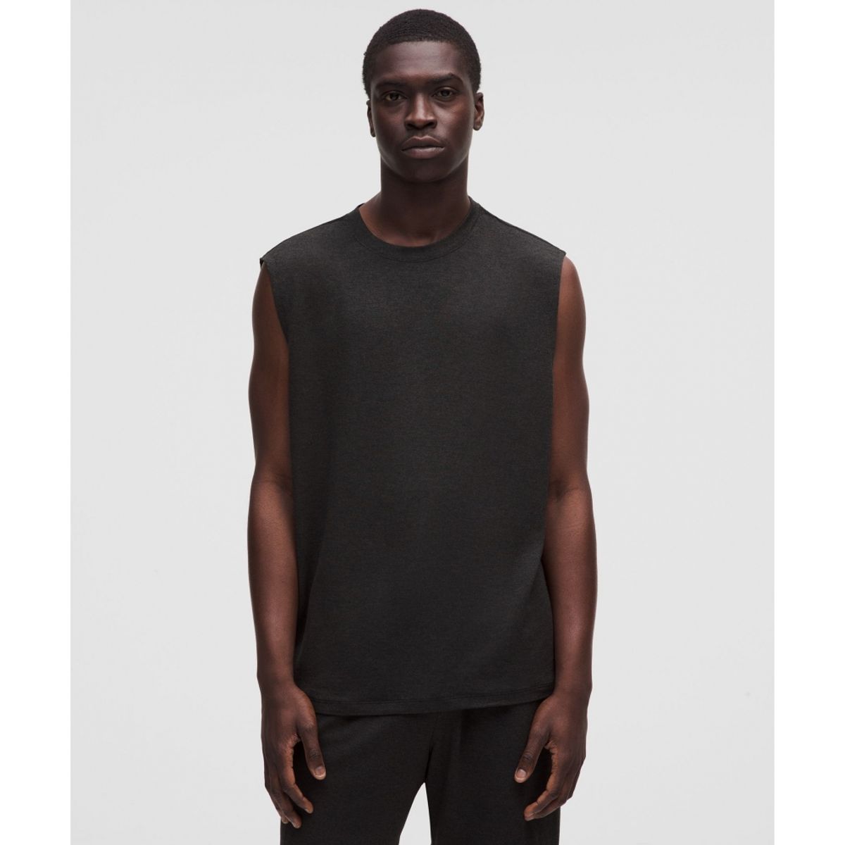 룰루레몬(LULULEMON) 비캄 릴랙스 핏 슬리브리스 셔츠  HBLK