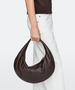 나파 레더 미디엄 하프문 백