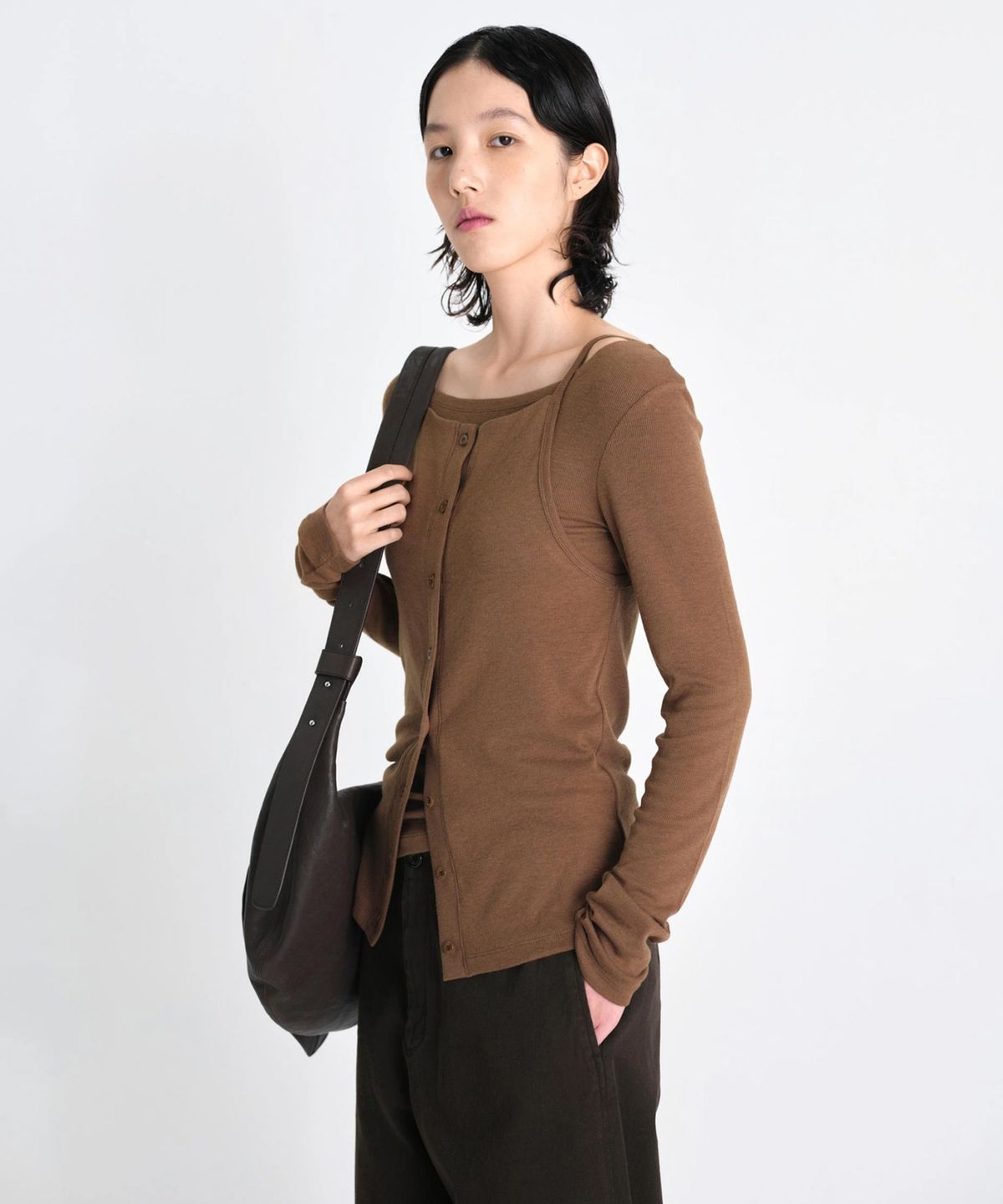 라벨아카이브(LABELARCHIVE) W Mako paired sleeveless & top amber