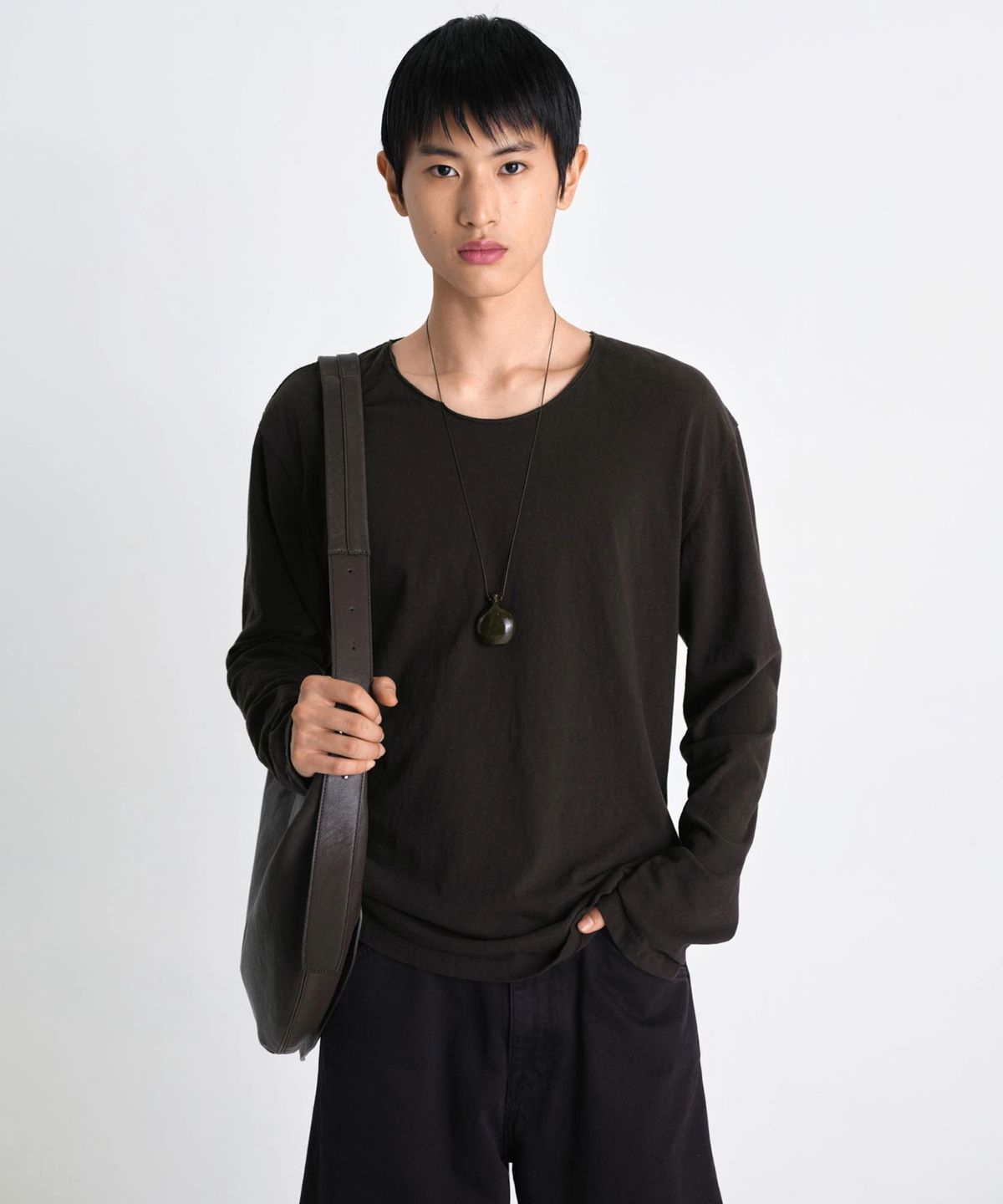 라벨아카이브(LABELARCHIVE) Kyo wash-aged t shirt ebony