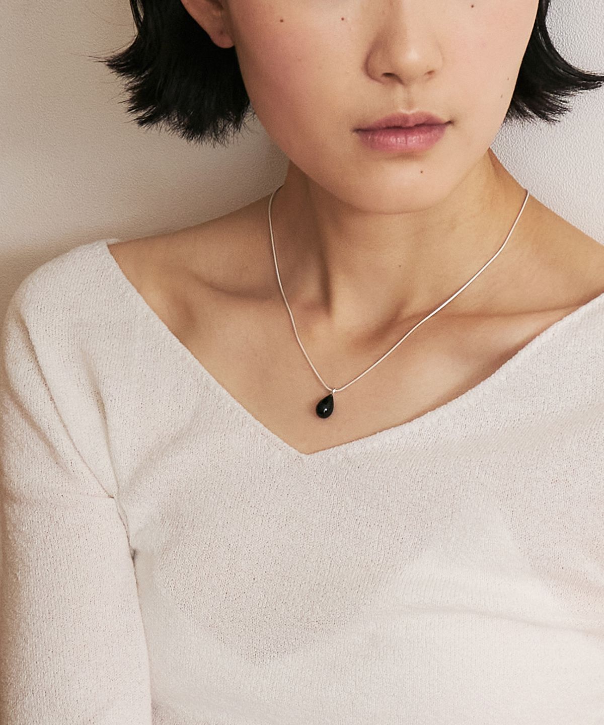 코도(KODO) Tiny Dewdrop Necklace