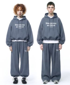 [set] 스테이트먼트 스트링 오버핏 후드 + 원턱 와이드 팬츠 - 블루그레이
