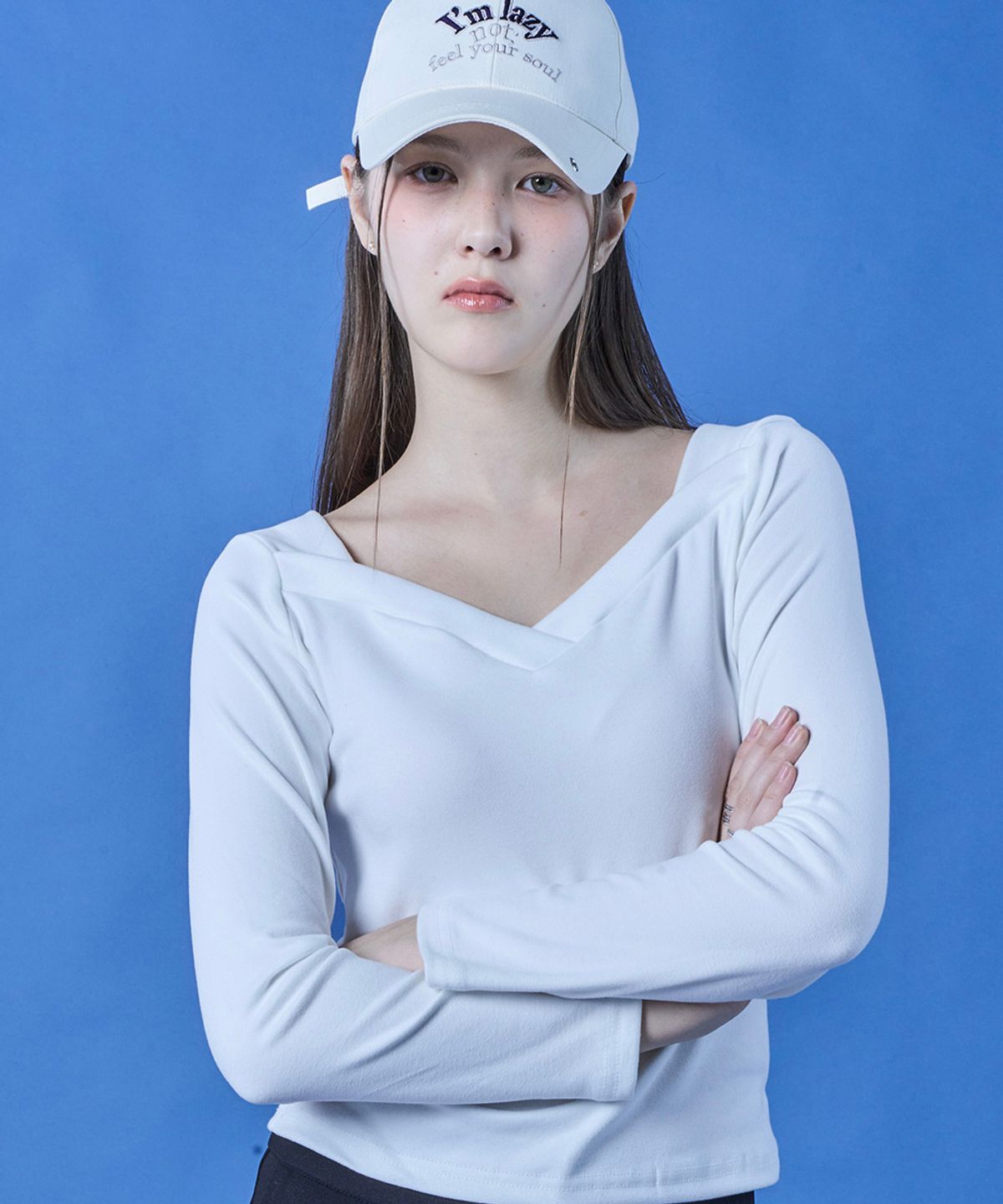 콜릿(KOLEAT) 베이직 순면 브이넥 무지 긴팔티셔츠 이너 [WHITE] KGL.