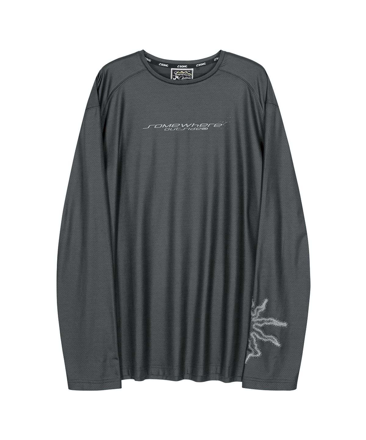 썸웨어 아웃사이드 하이킹 컴퍼니(SOMEWHERE OUTSIDE HIKING COMPANY) 하이킹 플로우 롱슬리브_CHARCOAL