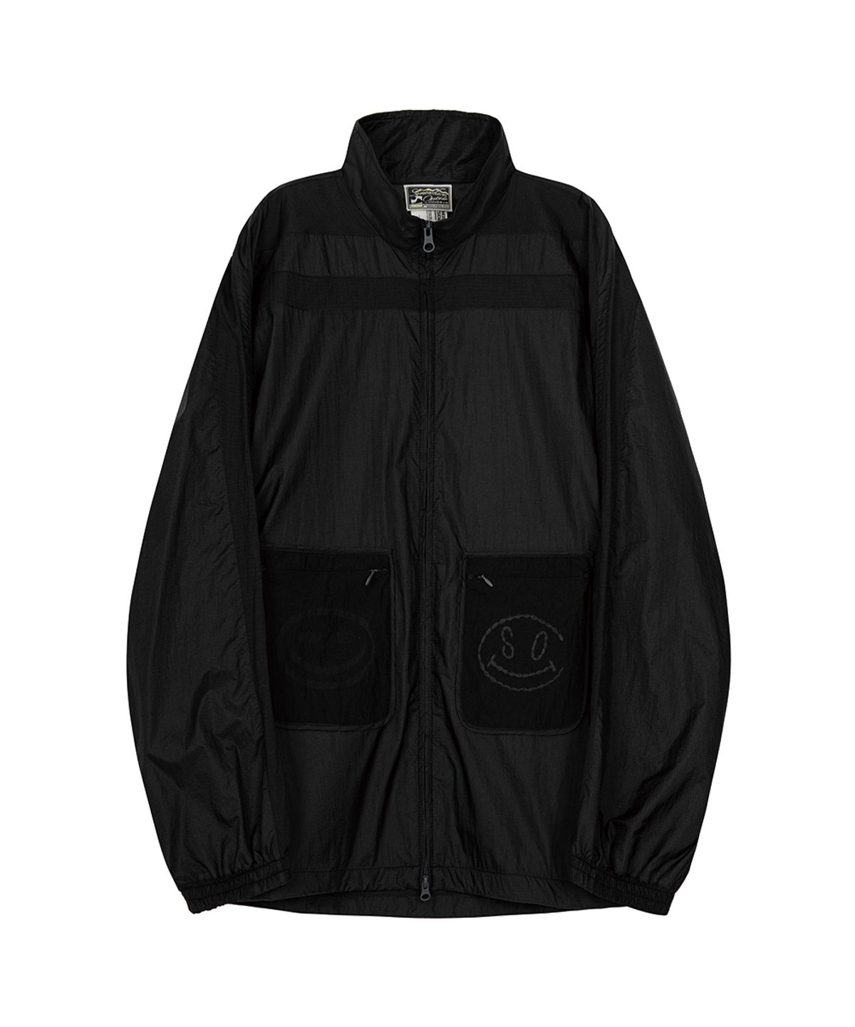 썸웨어 아웃사이드 하이킹 컴퍼니(SOMEWHERE OUTSIDE HIKING COMPANY) 스마일 포켓 트랙 탑_BLACK