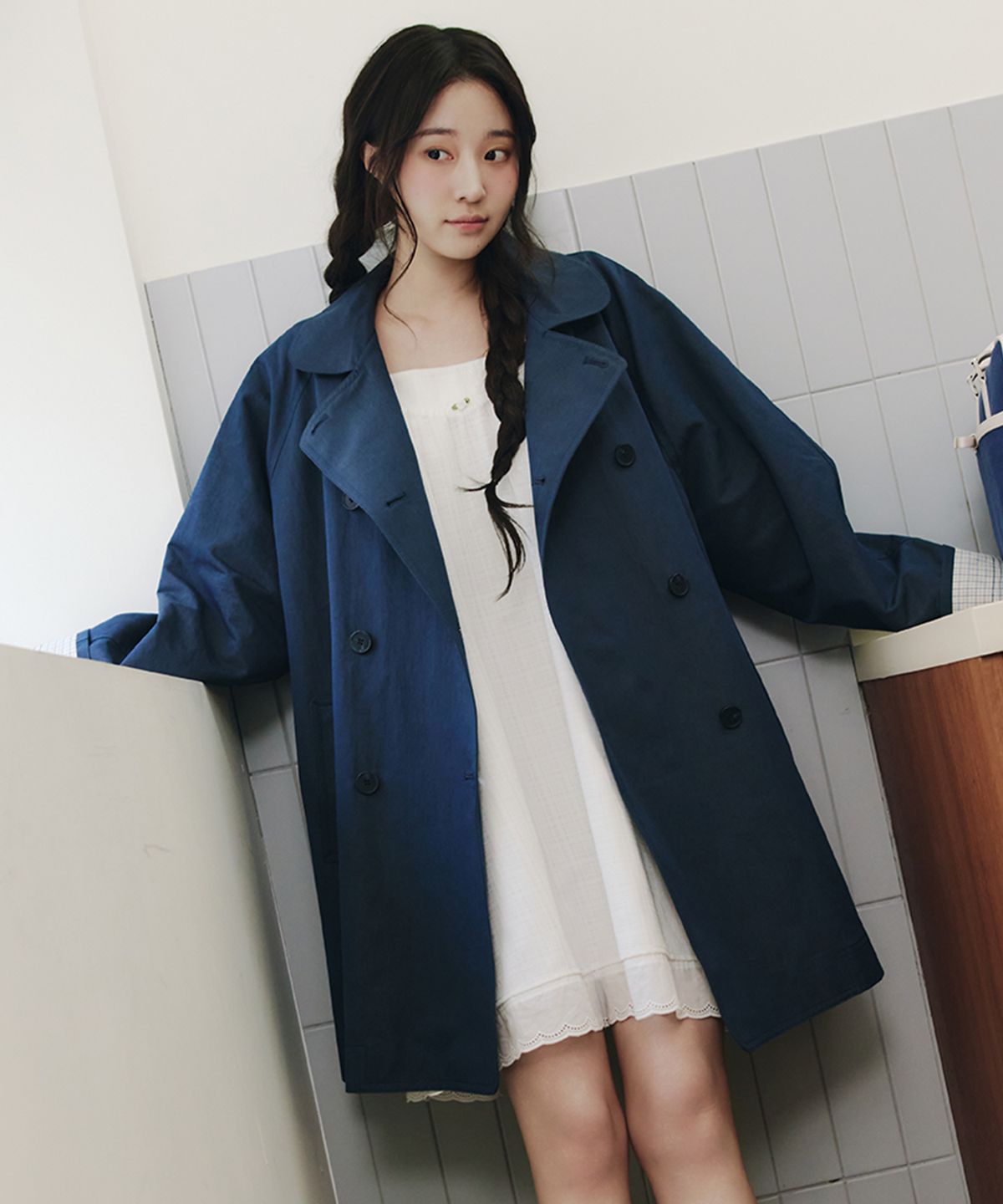셀리테일즈(CELITAILS) ROUND COLLAR HALF TRENCH COAT_NAVY