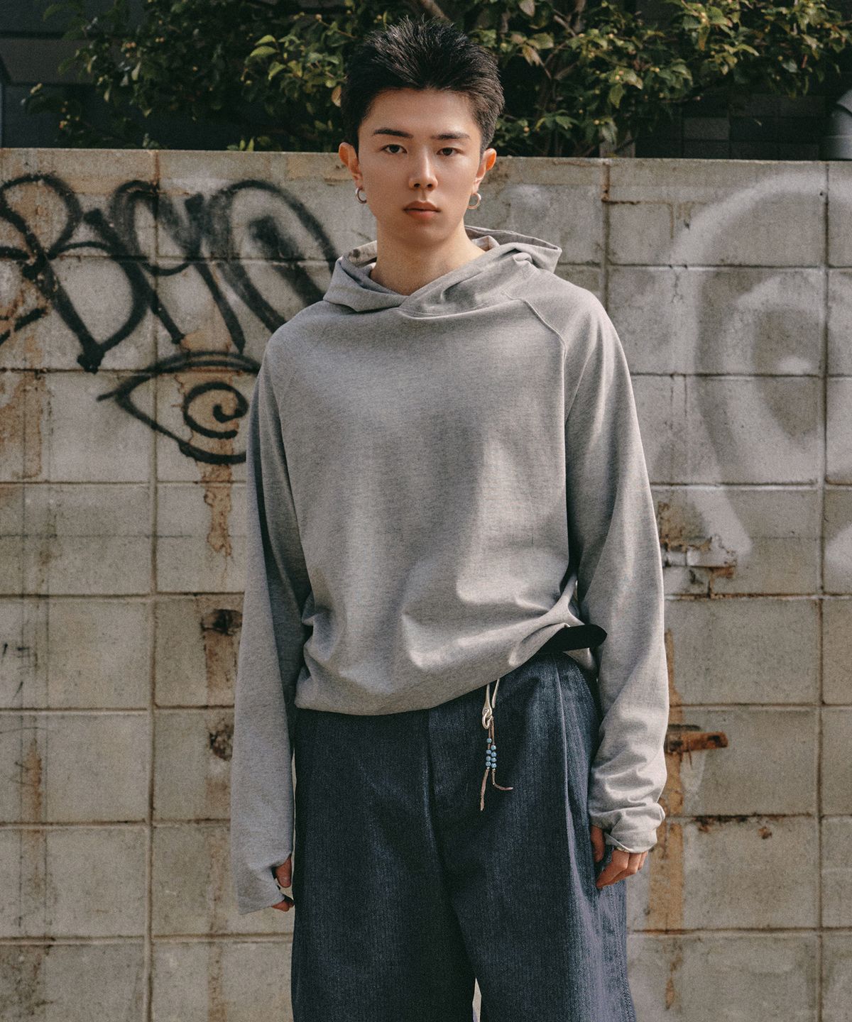 제로(XERO) 핑거 홀 후드 롱 슬리브 [멜란지 그레이]