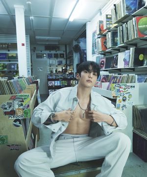 [ 정국 착용 ] 배기핏 진 4RF729G VOL