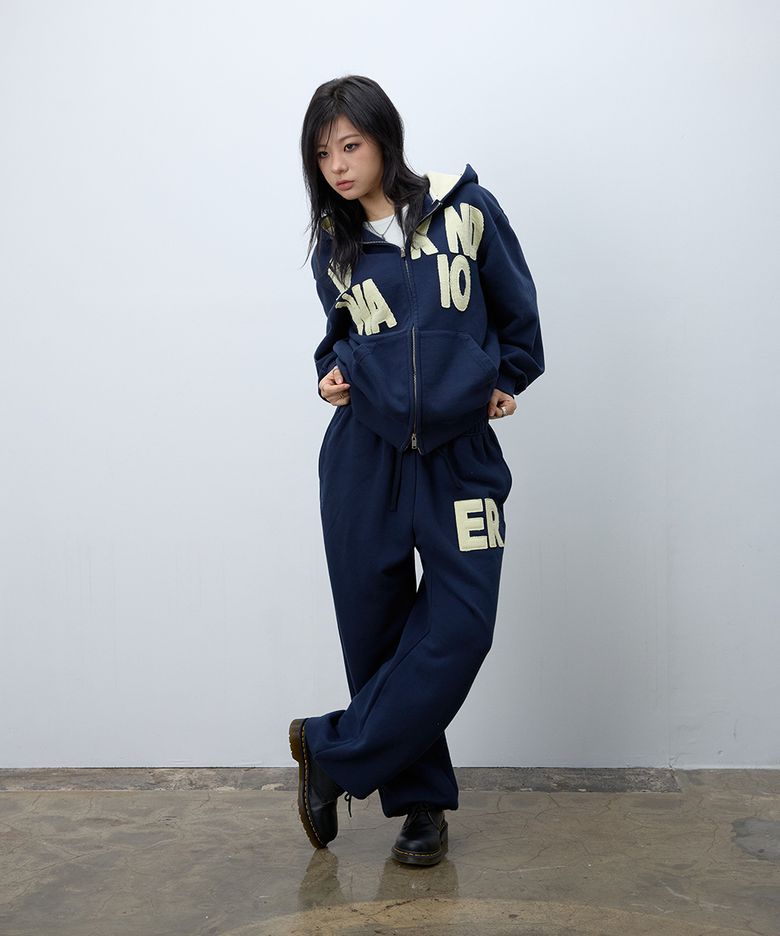ER waffle applique long sweat pants (Navy)